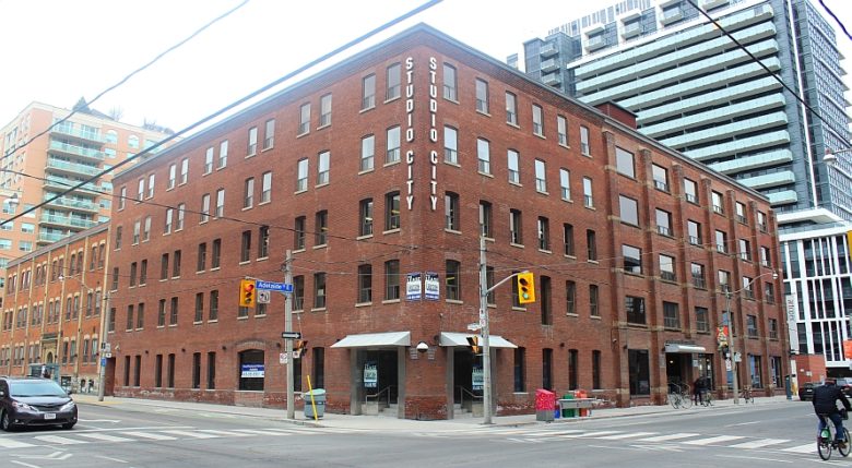 366_NH_exterior-1